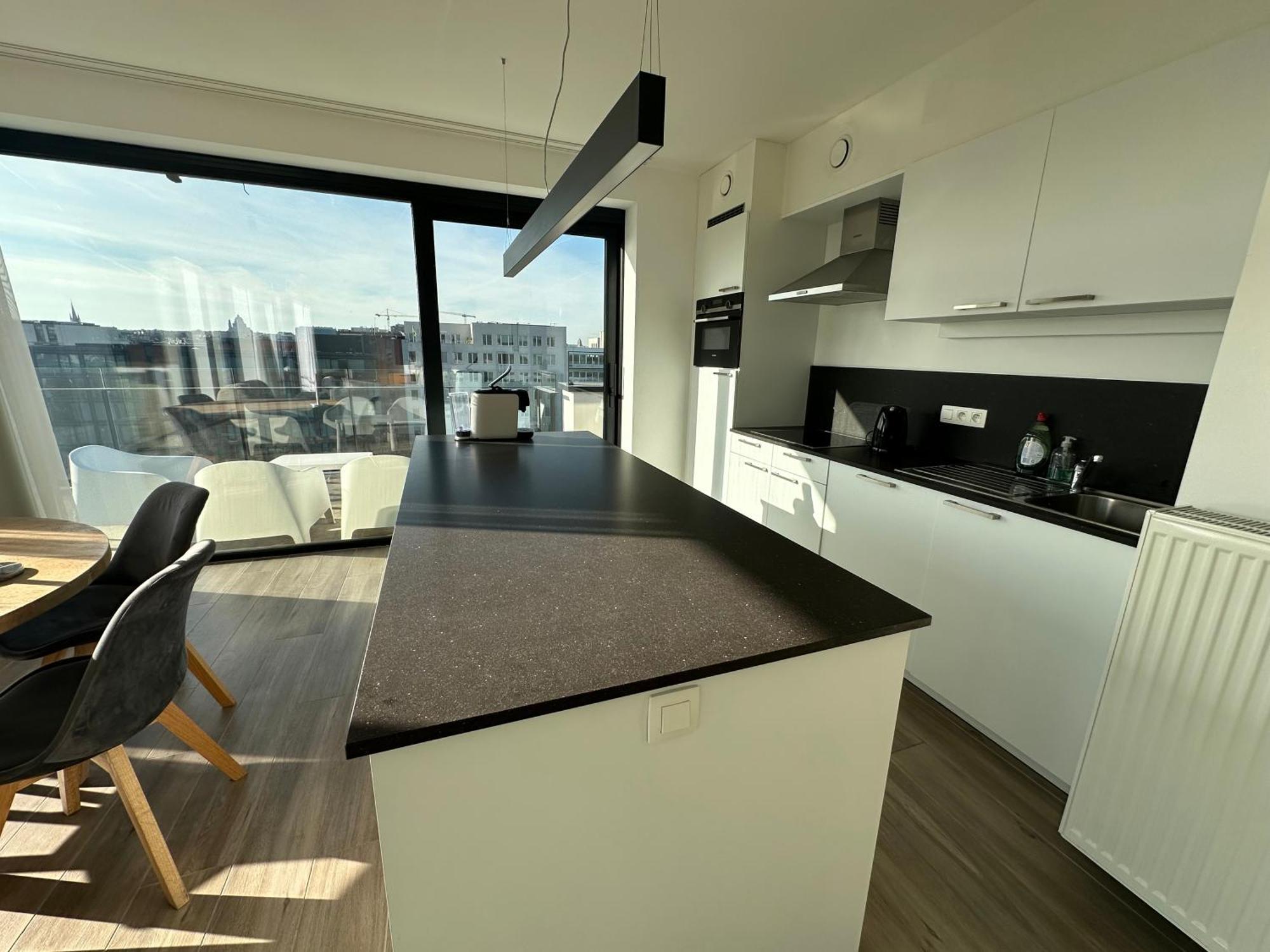 Penthouse In With Stunning View Apartment