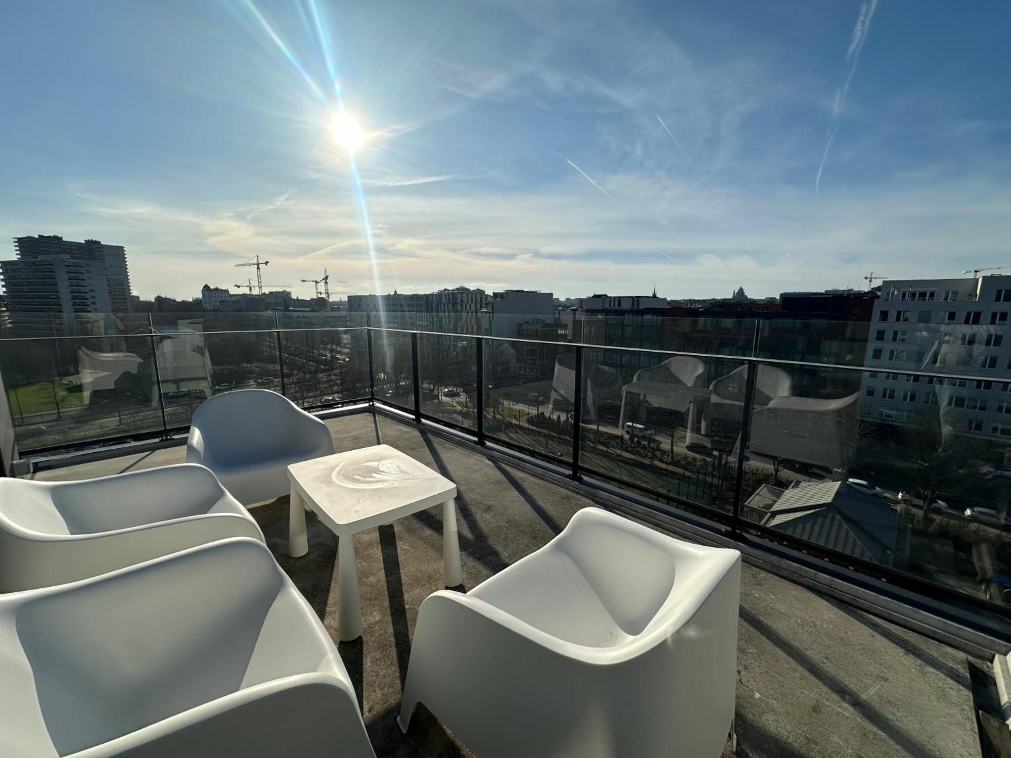 Apartment Penthouse In With Stunning View *