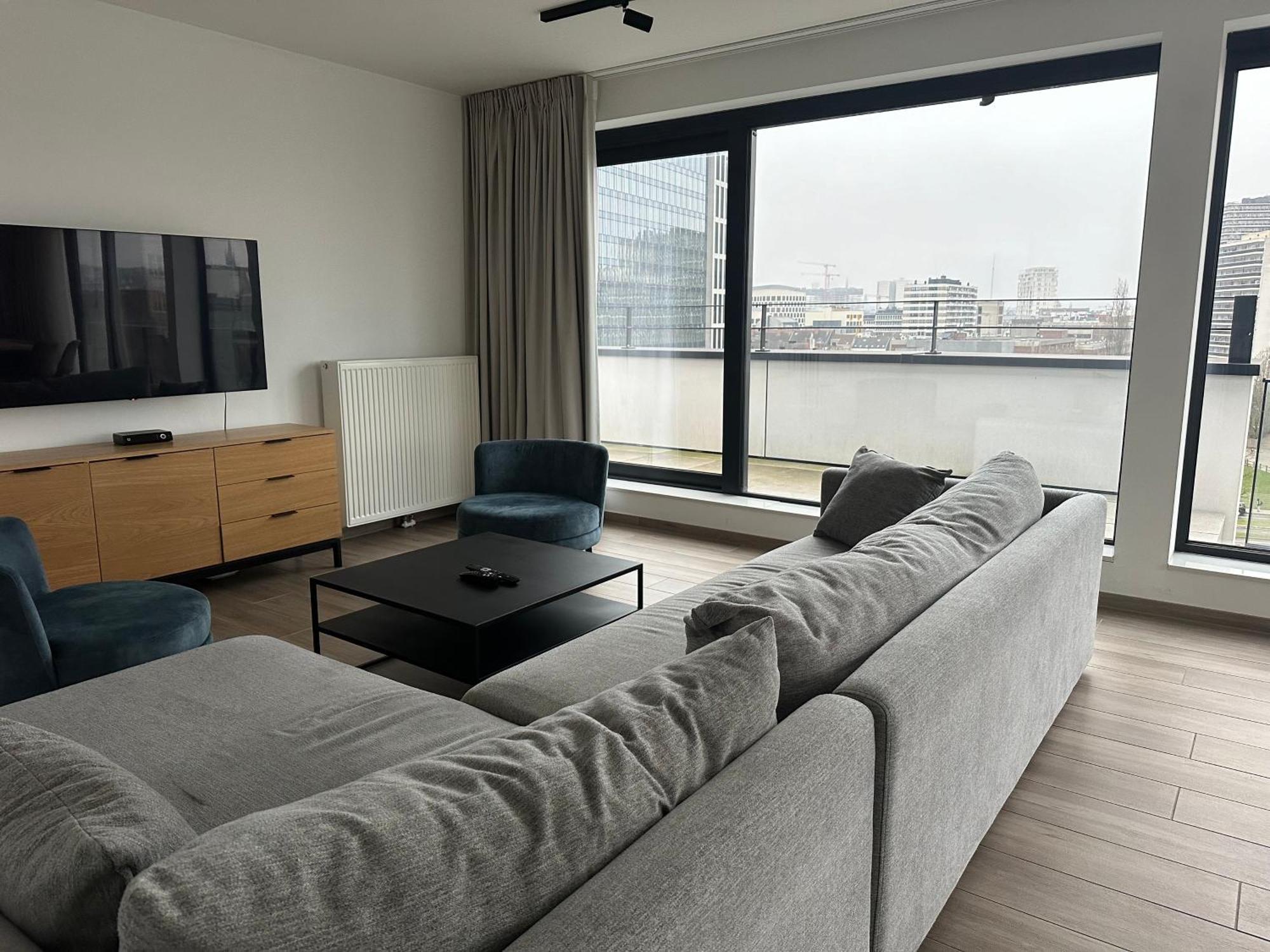 Penthouse In With Stunning View Appartement